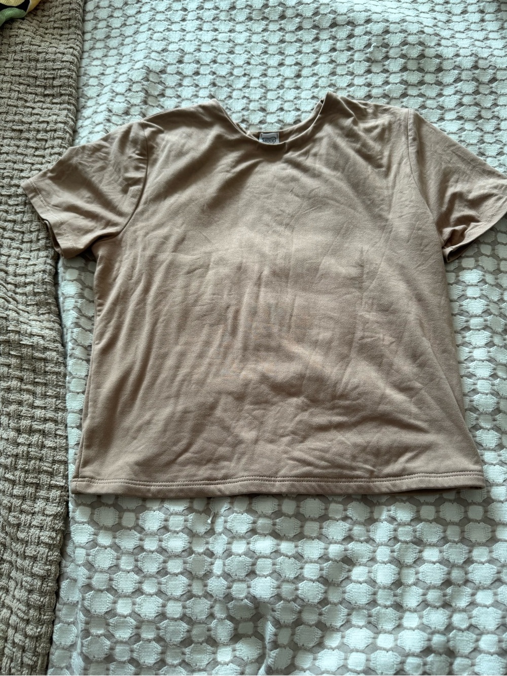 Everyday Short-Sleeve Crewneck Tee in Light Brown